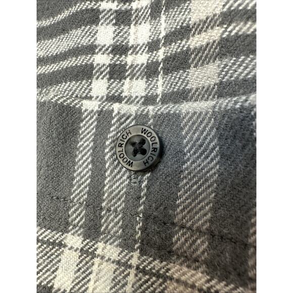 Woolrich Shirt Mens XL Gray White Plaid Flannel Trout Run Button Up Work Thick - Picture 3 of 8